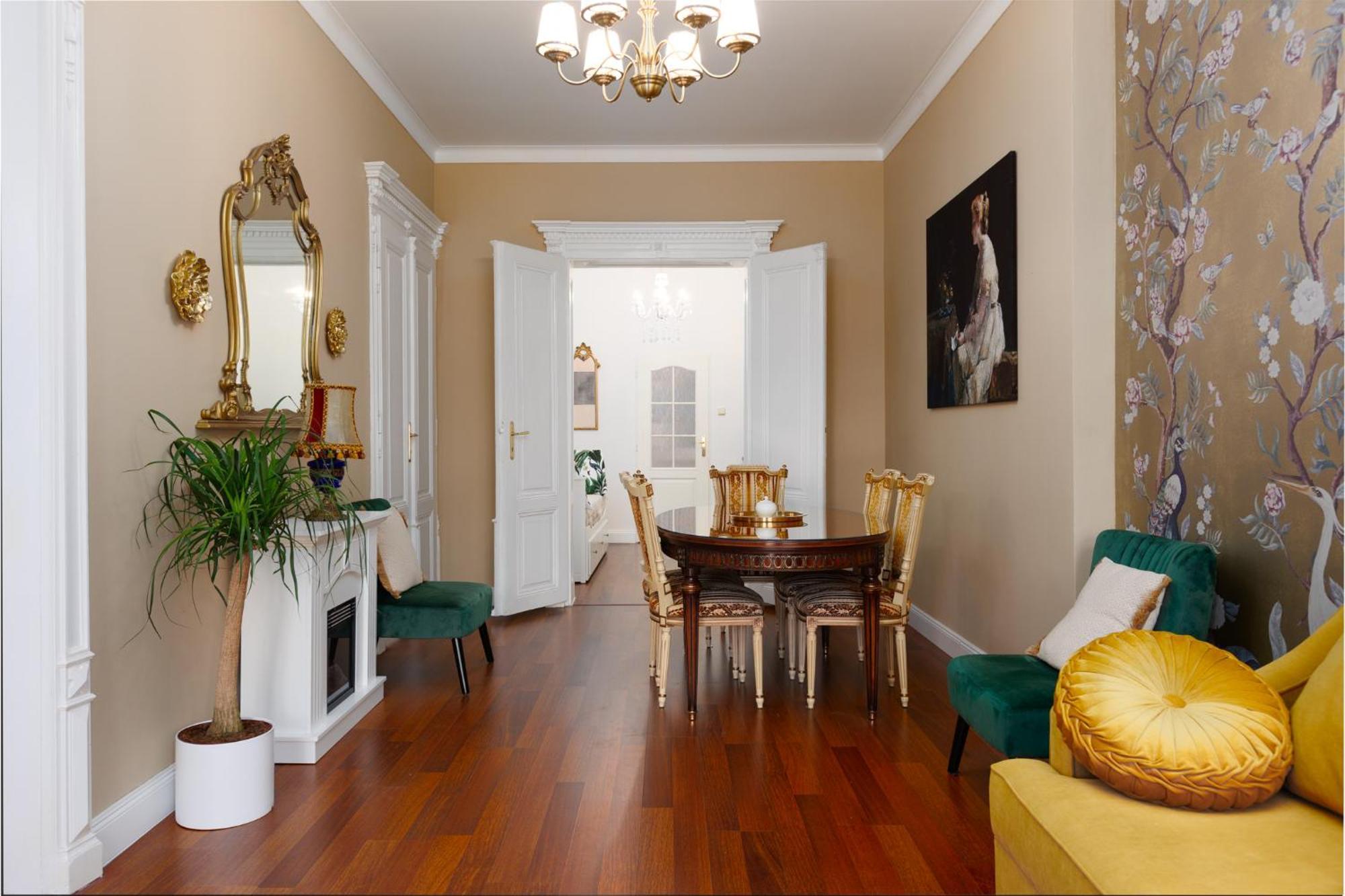 Appartement Rezidence Makart à Karlovy Vary Extérieur photo