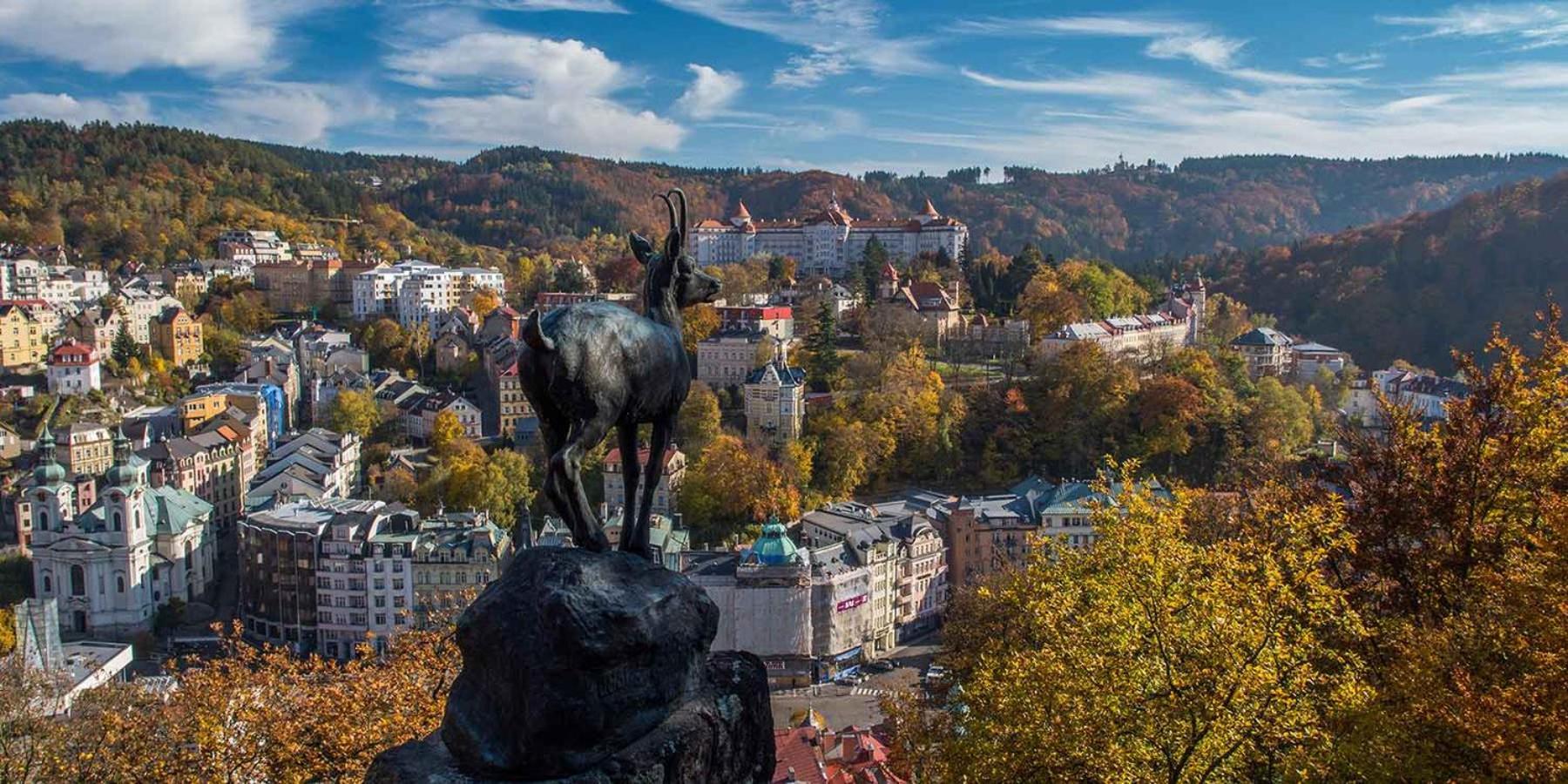 Appartement Rezidence Makart à Karlovy Vary Extérieur photo